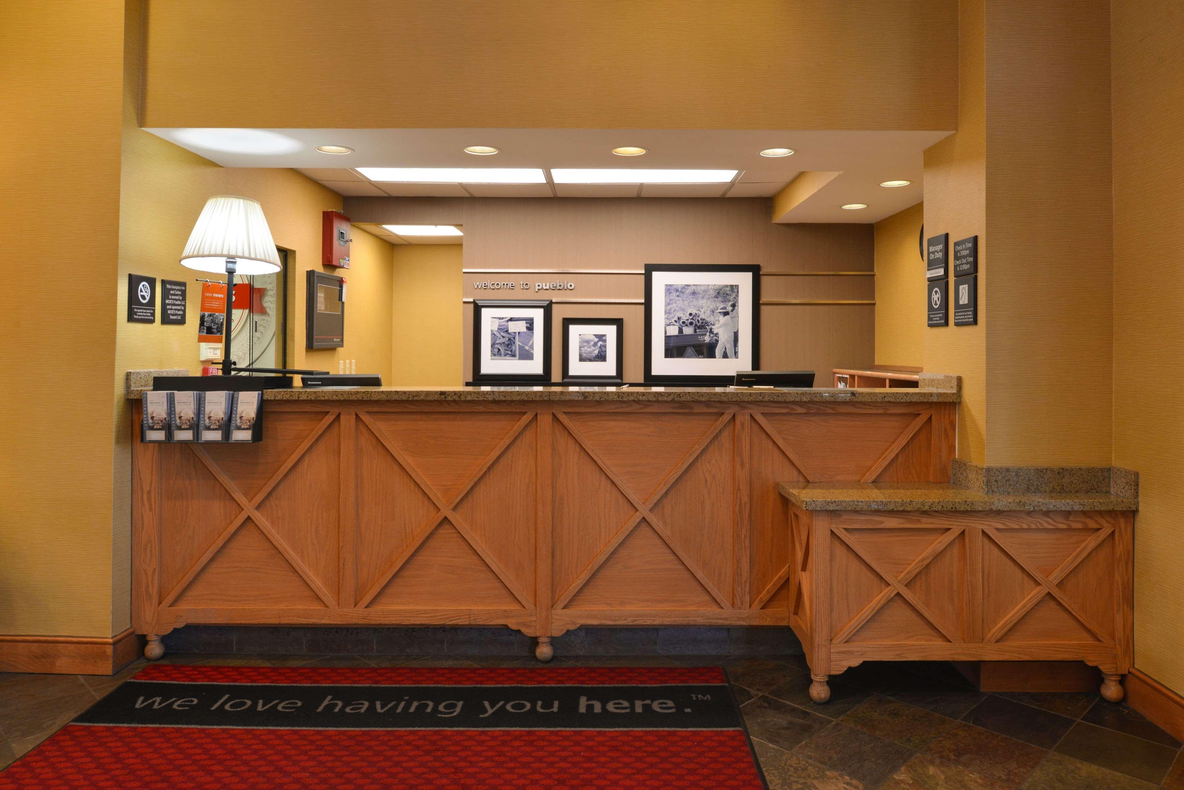 Hampton Inn & Suites Pueblo-Southgate Zewnętrze zdjęcie
