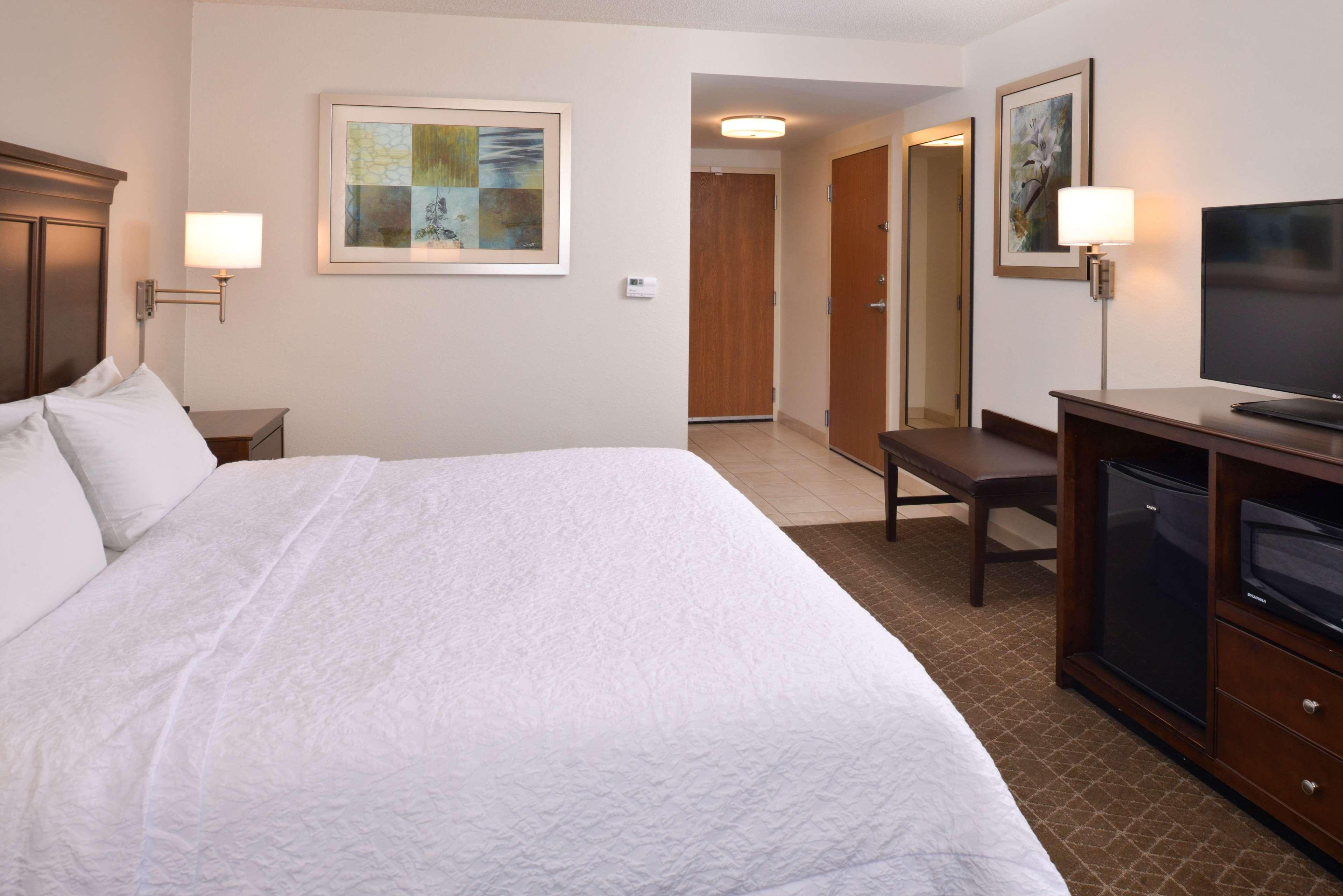 Hampton Inn & Suites Pueblo-Southgate Zewnętrze zdjęcie