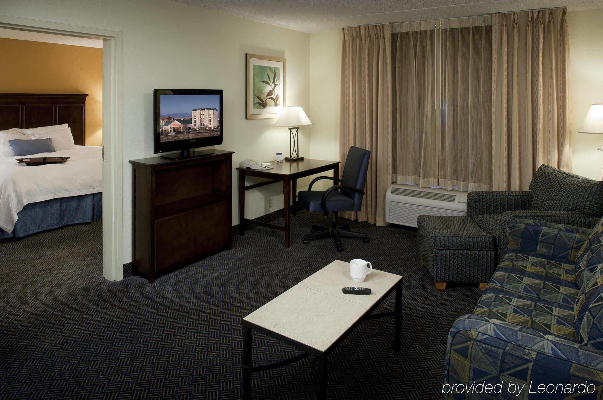 Hampton Inn & Suites Pueblo-Southgate Pokój zdjęcie